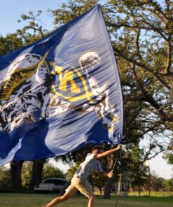 Field Runner, field runners, Cheer Flag, cheer flags, Cheerleader Flag, cheerleader flags, battle flag, battle flags, spirit flag, spirit flags, team flag, team flags, running flag, running flags, custom flag, custom flags